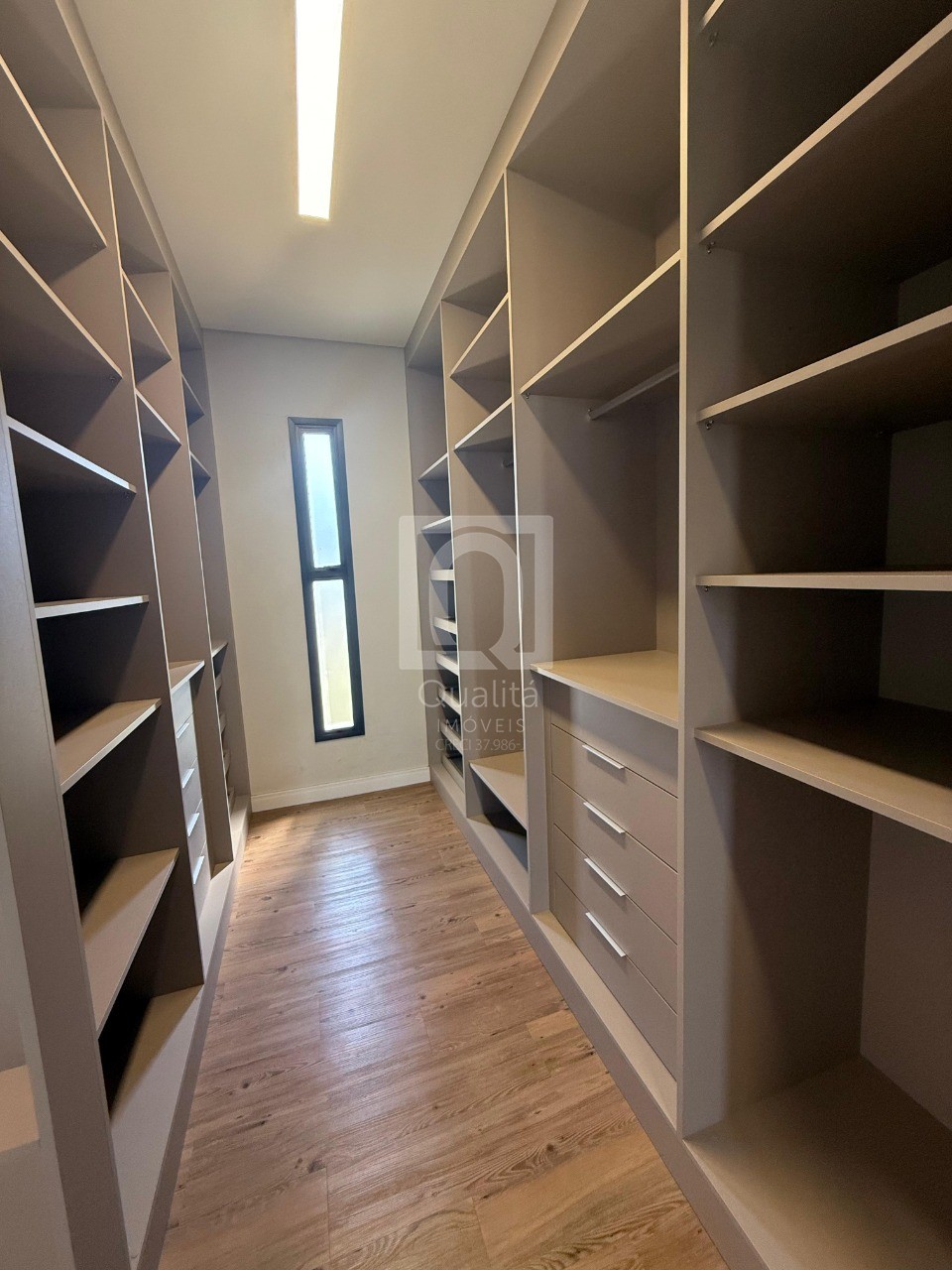 Casa de Condomínio à venda com 4 quartos, 370m² - Foto 16