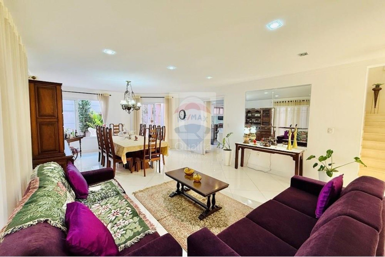 Casa de Condomínio à venda com 4 quartos, 300m² - Foto 5