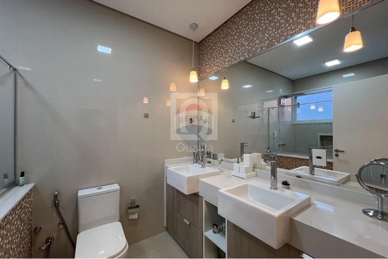 Casa de Condomínio à venda com 4 quartos, 425m² - Foto 23