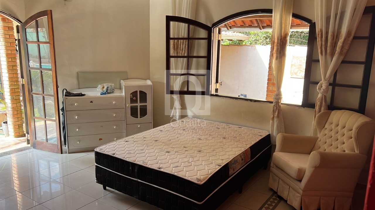 Chácara, 3 quartos, 1347 m² - Foto 12