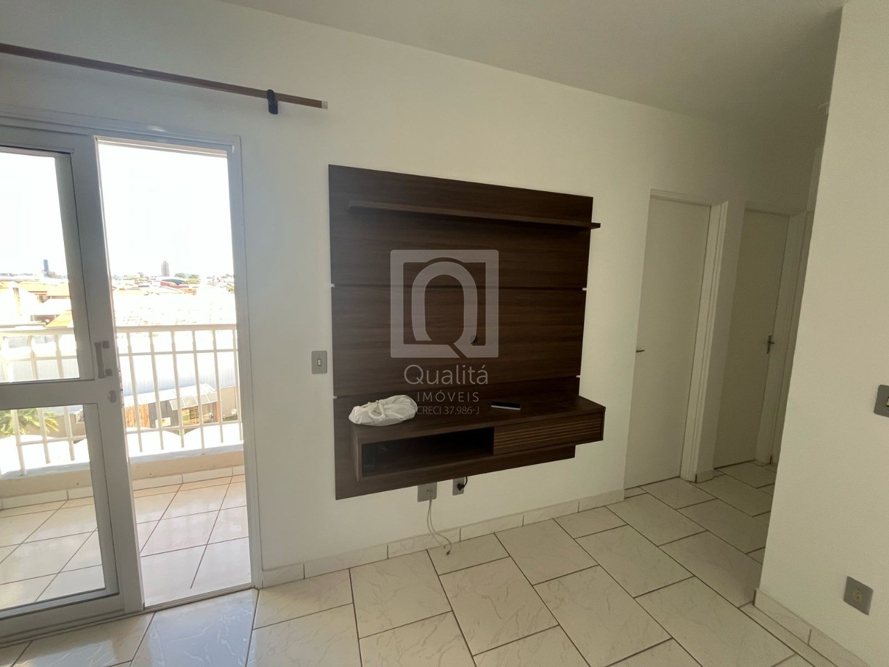 Apartamento à venda com 2 quartos, 49m² - Foto 1