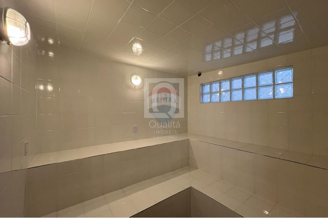 Casa de Condomínio à venda com 4 quartos, 425m² - Foto 42