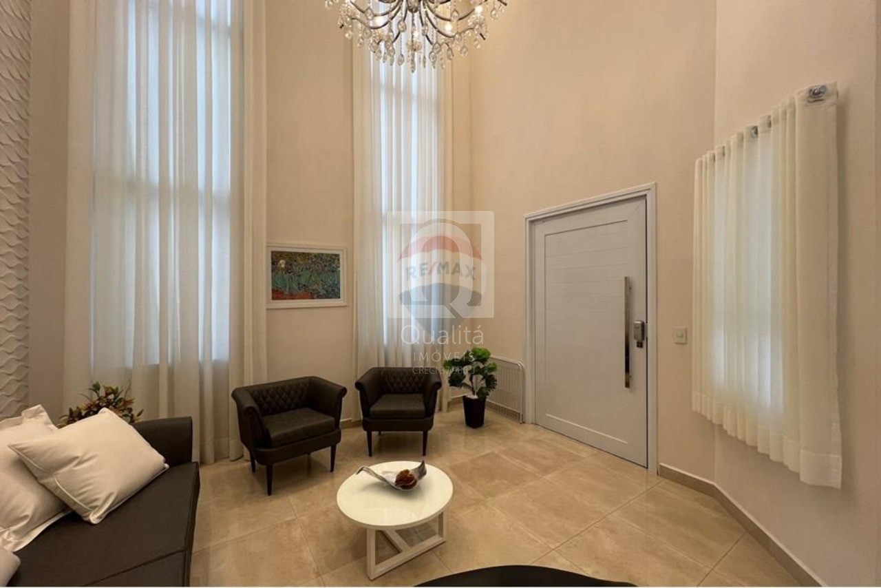 Casa de Condomínio à venda com 4 quartos, 425m² - Foto 4