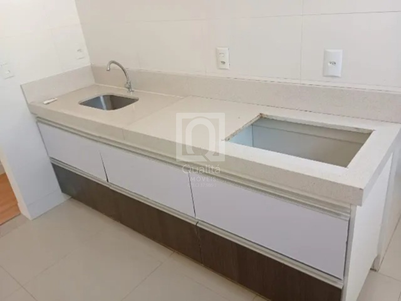 Apartamento à venda com 2 quartos, 51m² - Foto 2