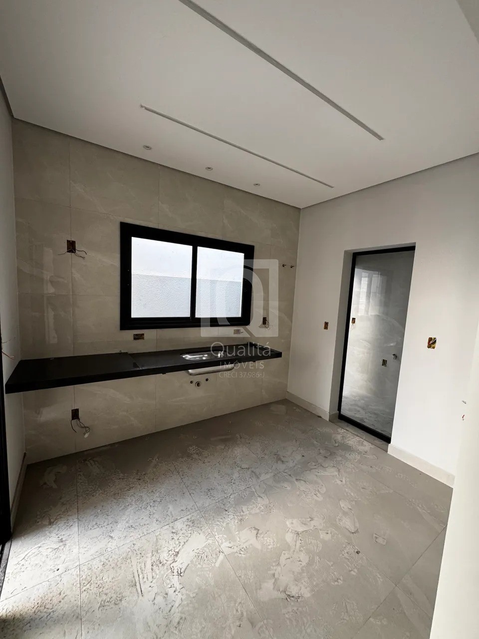 Casa de Condomínio à venda com 3 quartos, 200m² - Foto 3