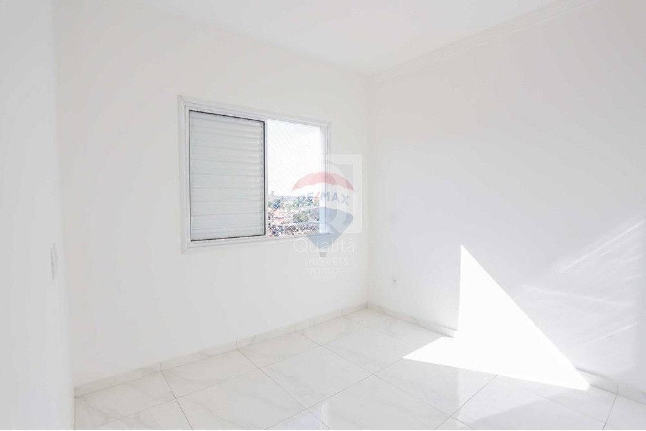 Apartamento à venda com 2 quartos, 60m² - Foto 18