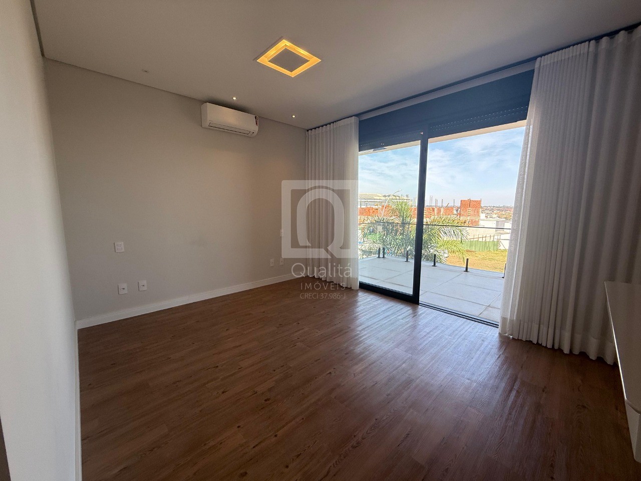 Casa de Condomínio à venda com 4 quartos, 370m² - Foto 14