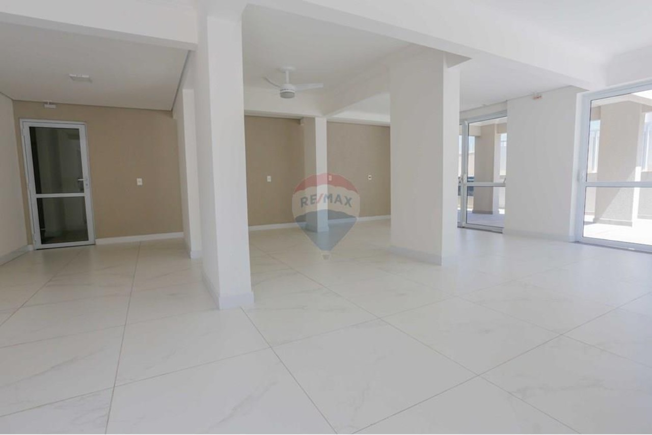 Apartamento à venda com 2 quartos, 64m² - Foto 18