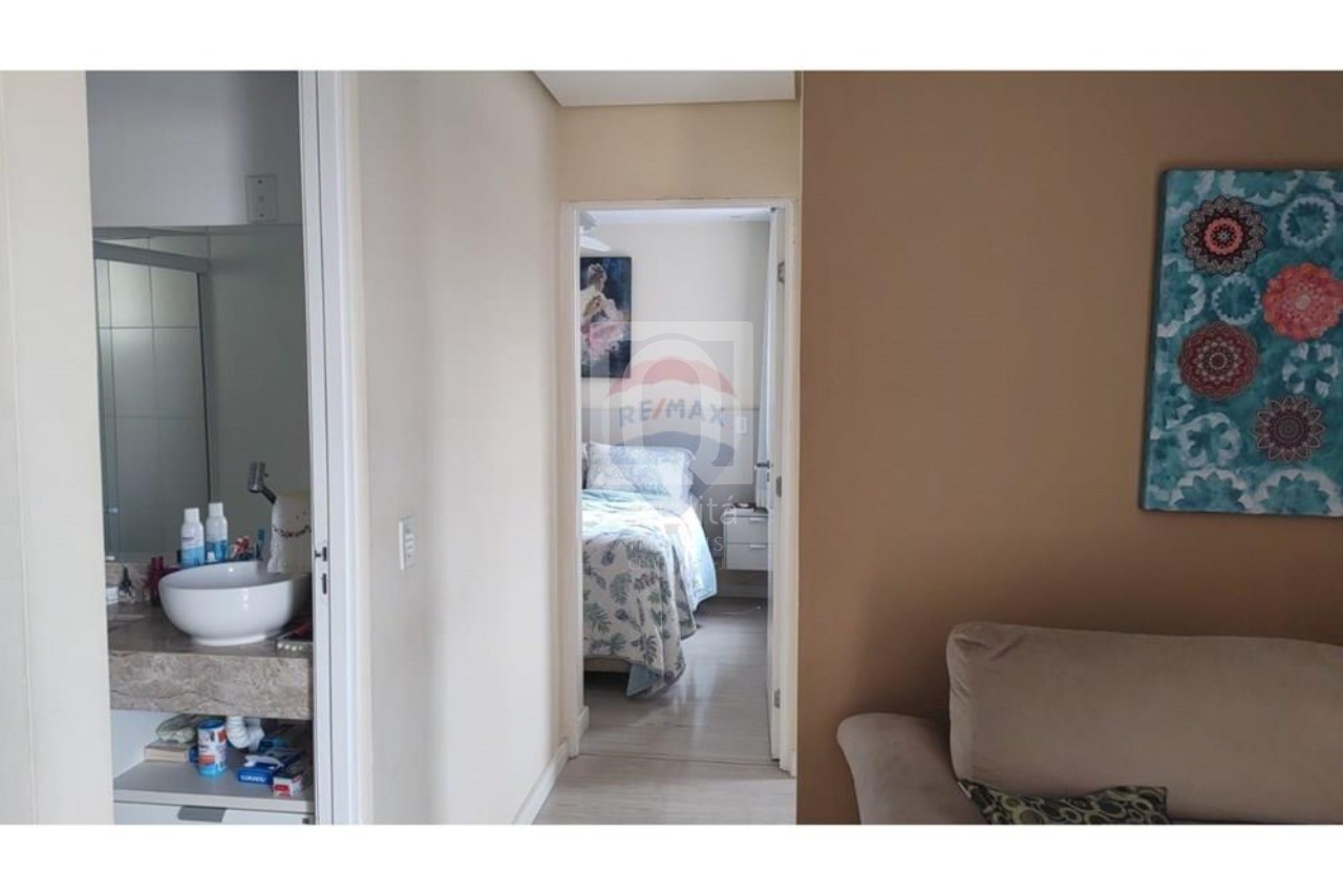 Apartamento à venda com 2 quartos, 79m² - Foto 9
