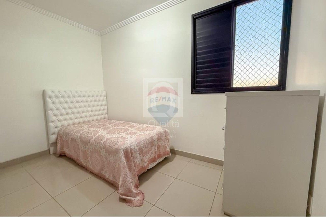 Apartamento à venda com 3 quartos, 189m² - Foto 11