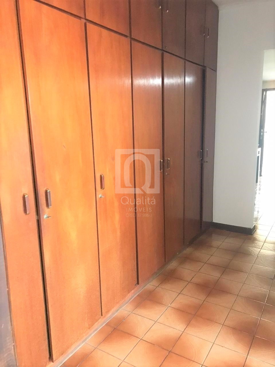 Sobrado à venda com 3 quartos, 390m² - Foto 15