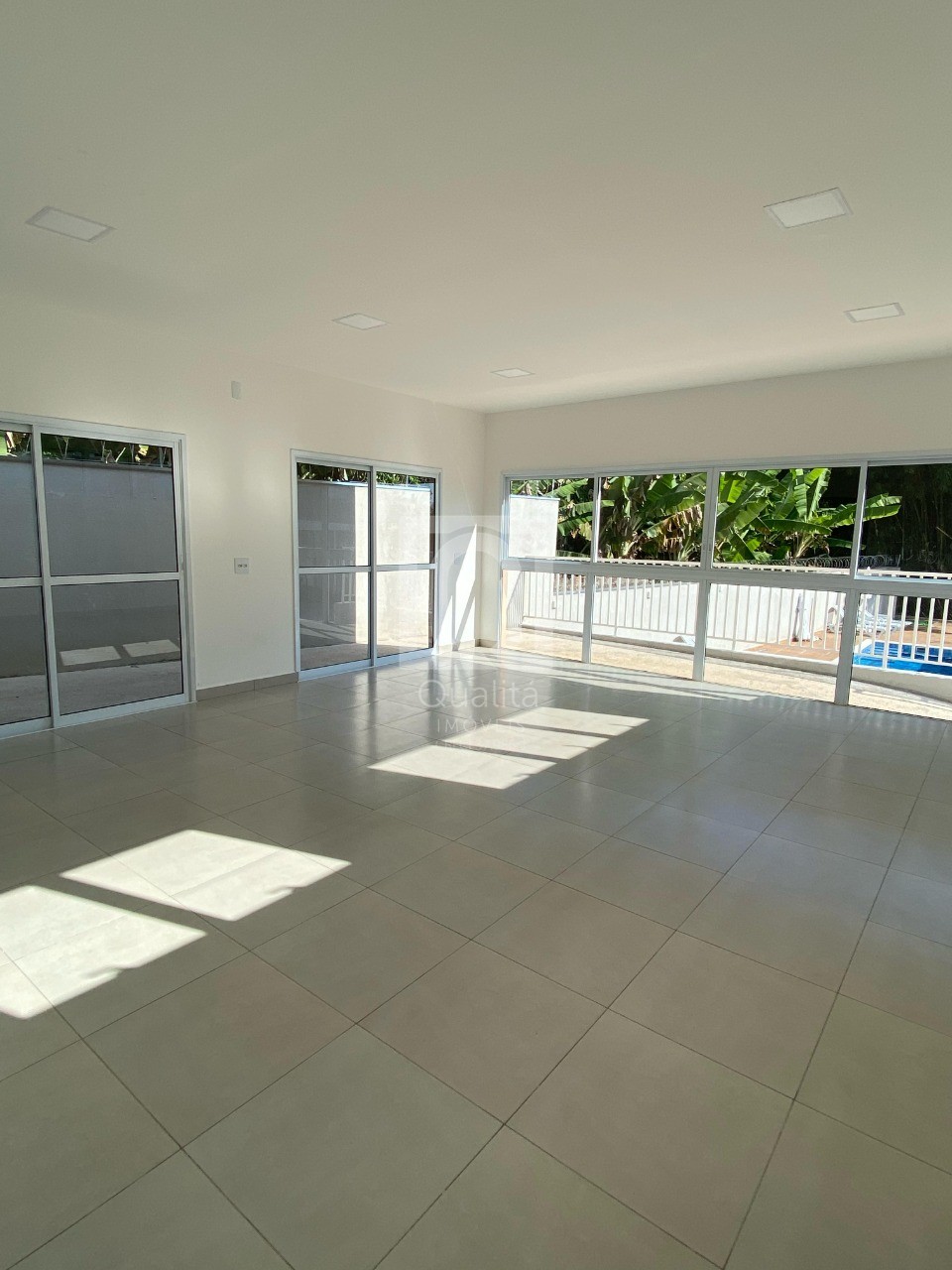 Casa de Condomínio à venda com 2 quartos, 637m² - Foto 23