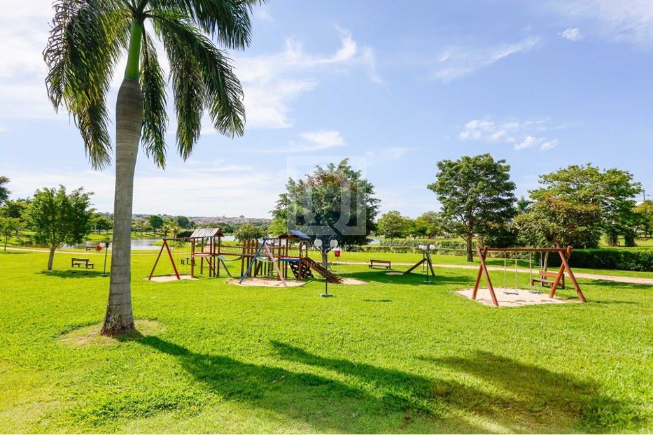 Casa de Condomínio à venda com 4 quartos, 250m² - Foto 38