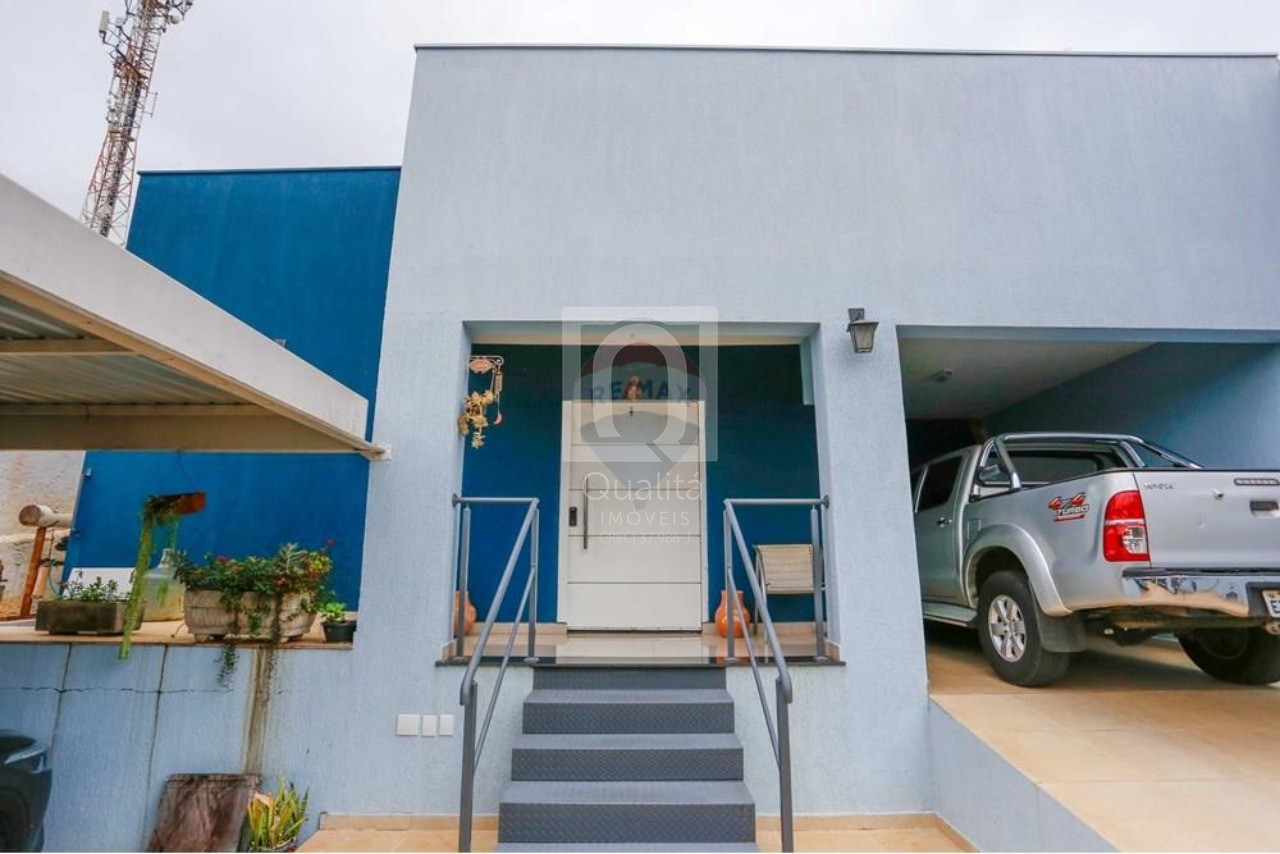 Casa à venda com 3 quartos, 281m² - Foto 3