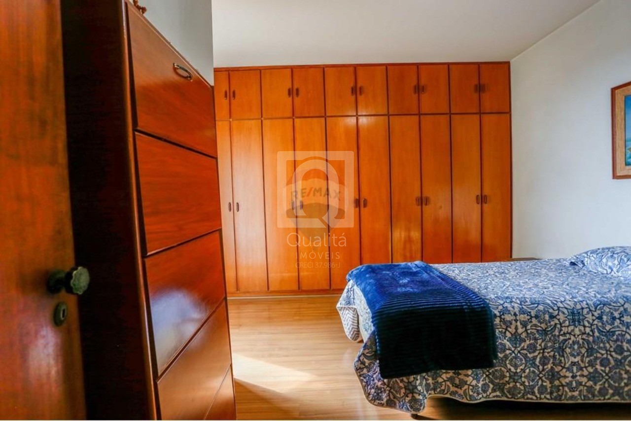 Apartamento à venda com 3 quartos, 202m² - Foto 18