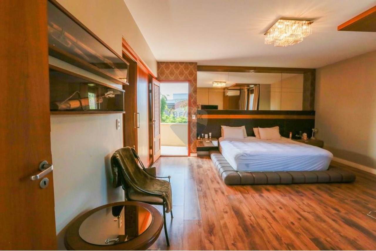 Casa de Condomínio à venda com 4 quartos, 709m² - Foto 22