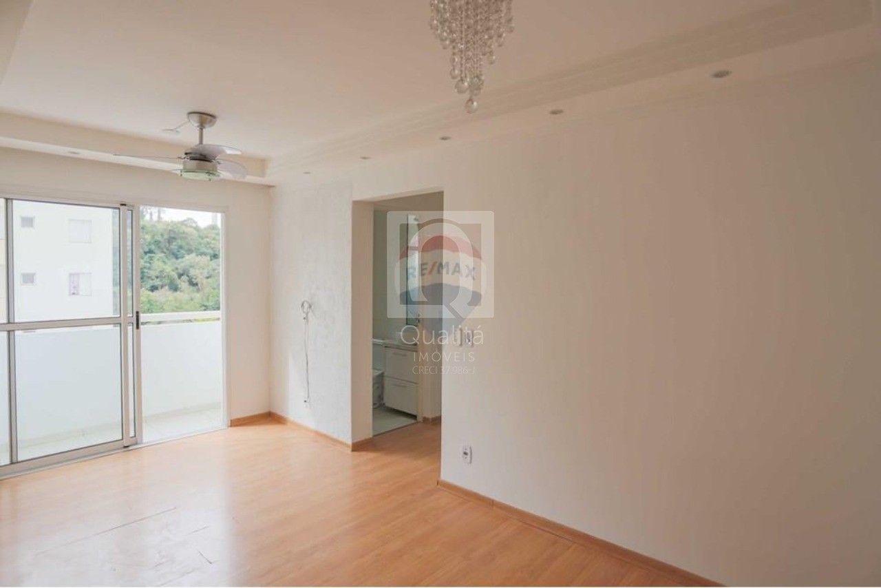 Apartamento à venda com 2 quartos, 55m² - Foto 2