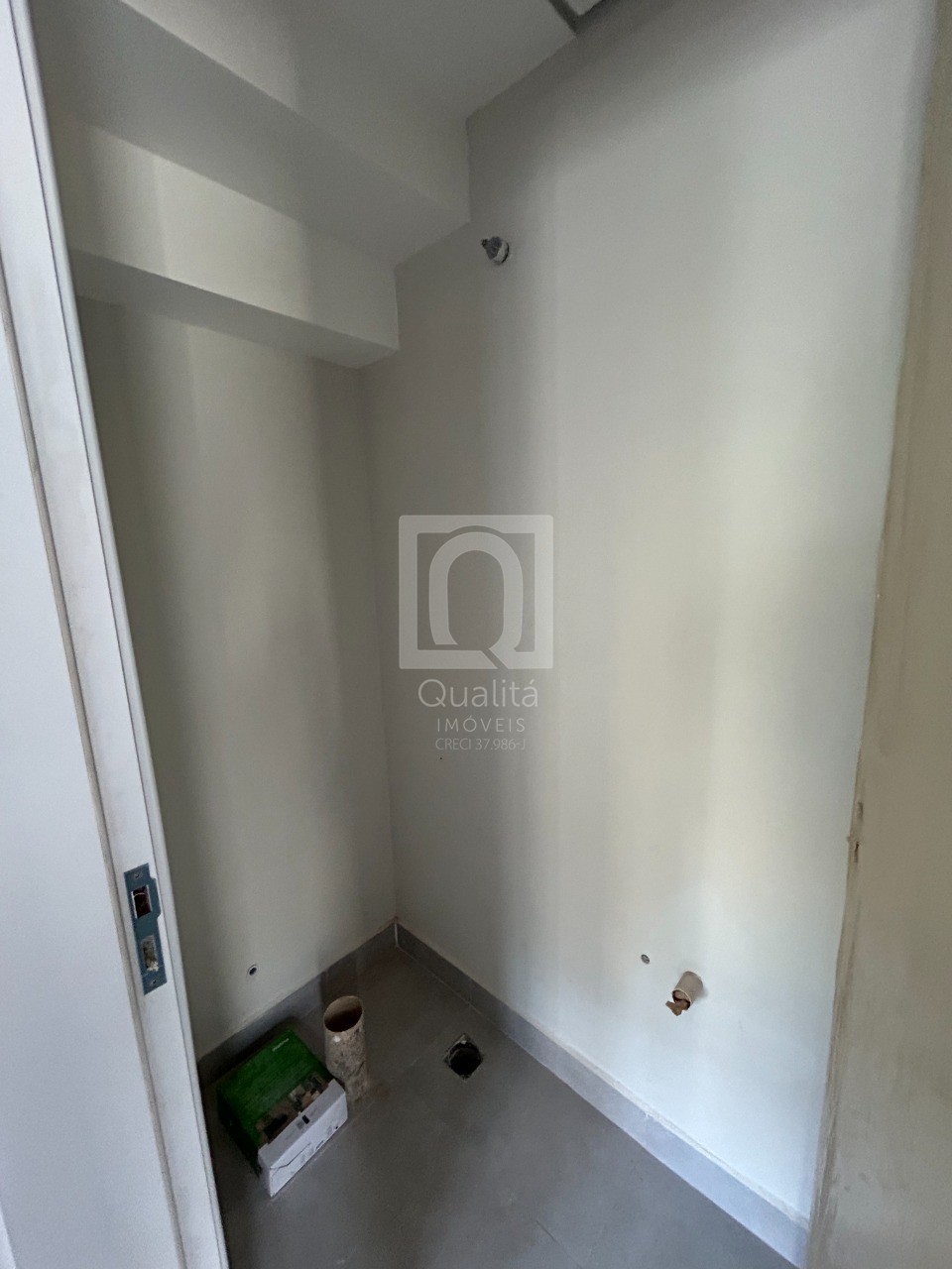 Sobrado à venda com 2 quartos, 66m² - Foto 4
