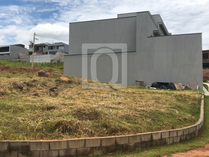 Terreno, 378 m² - Foto 1