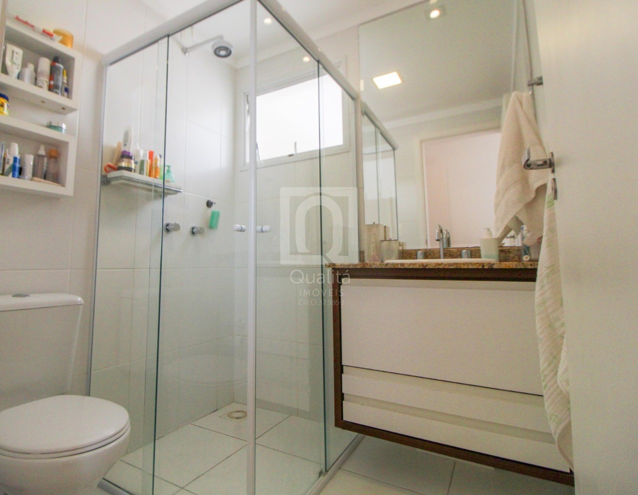 Apartamento à venda com 3 quartos, 90m² - Foto 32