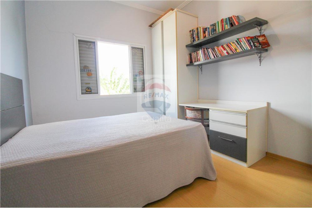 Casa de Condomínio à venda com 3 quartos, 360m² - Foto 20