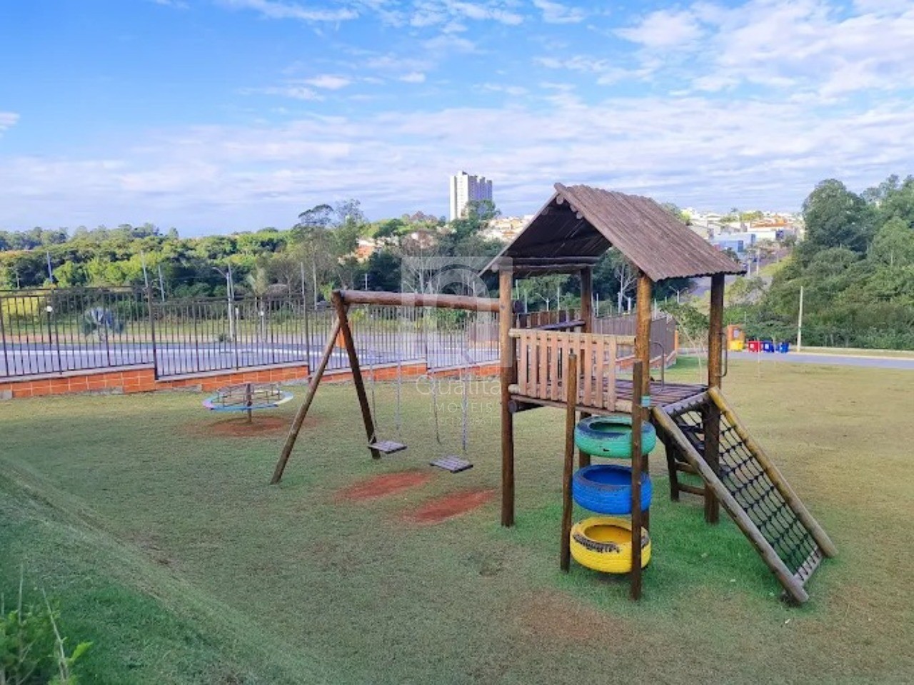 Casa de Condomínio à venda com 3 quartos, 200m² - Foto 5