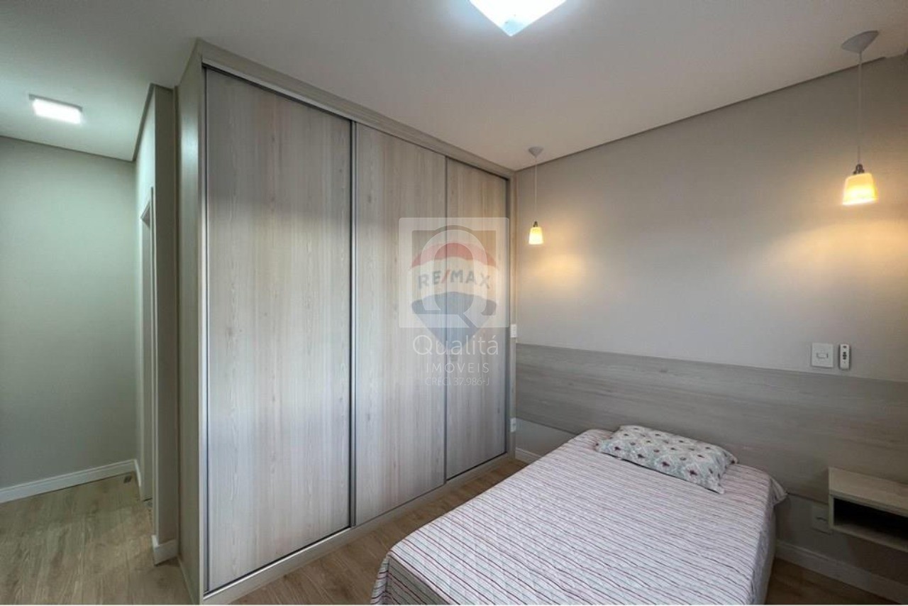 Casa de Condomínio à venda com 4 quartos, 425m² - Foto 30