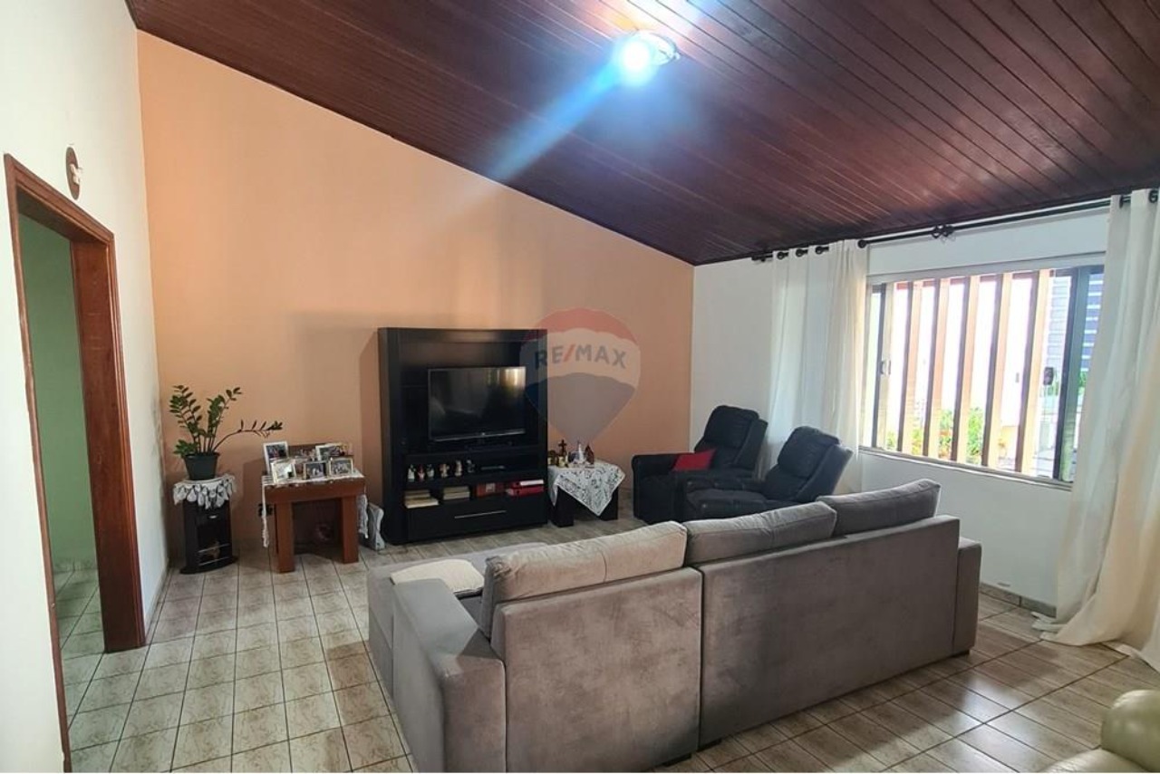 Casa, 3 quartos - Foto 2