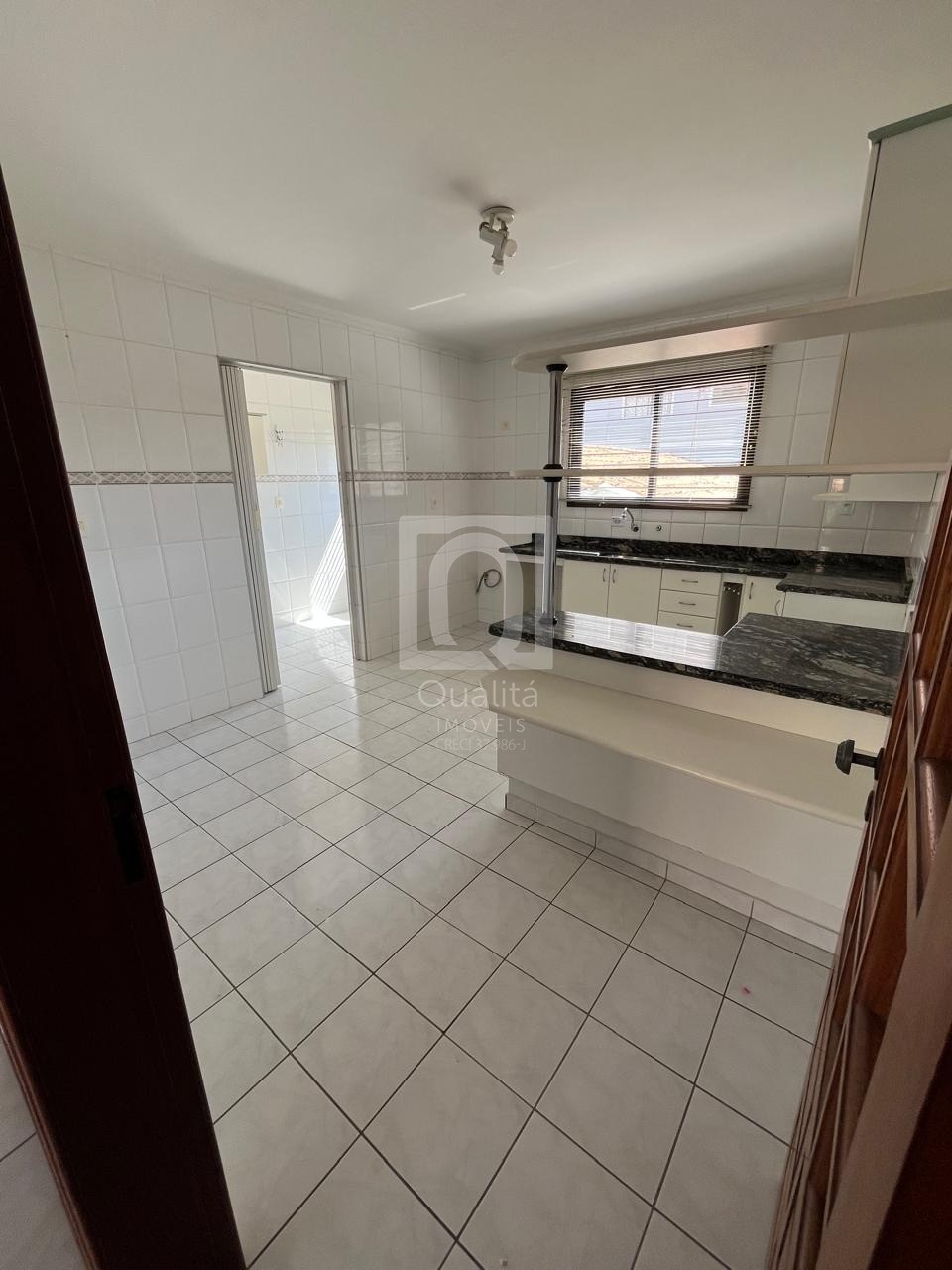 Apartamento, 2 quartos, 75 m² - Foto 2