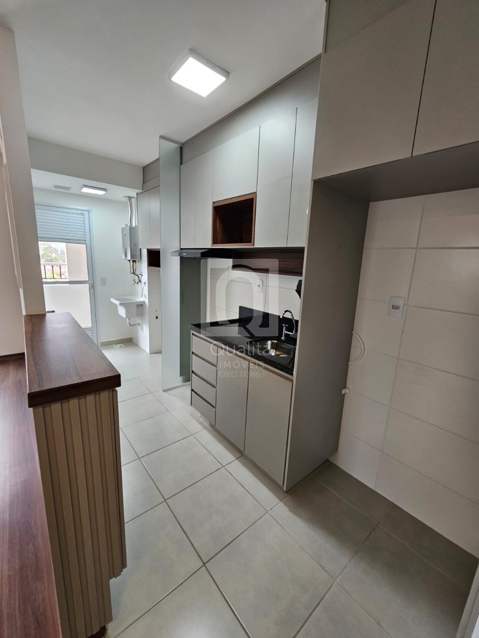 Apartamento para alugar com 2 quartos, 61m² - Foto 4