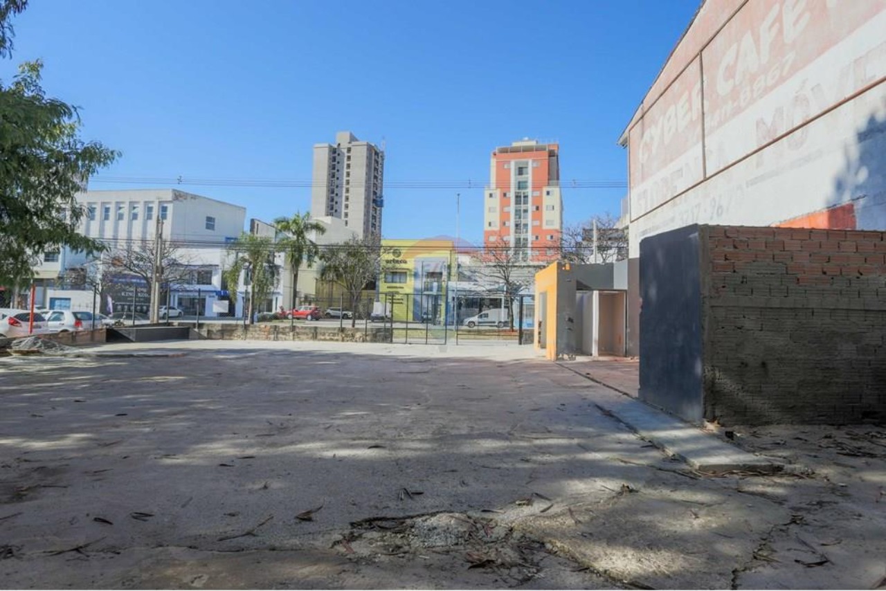 Loteamento e Condomínio - Foto 9