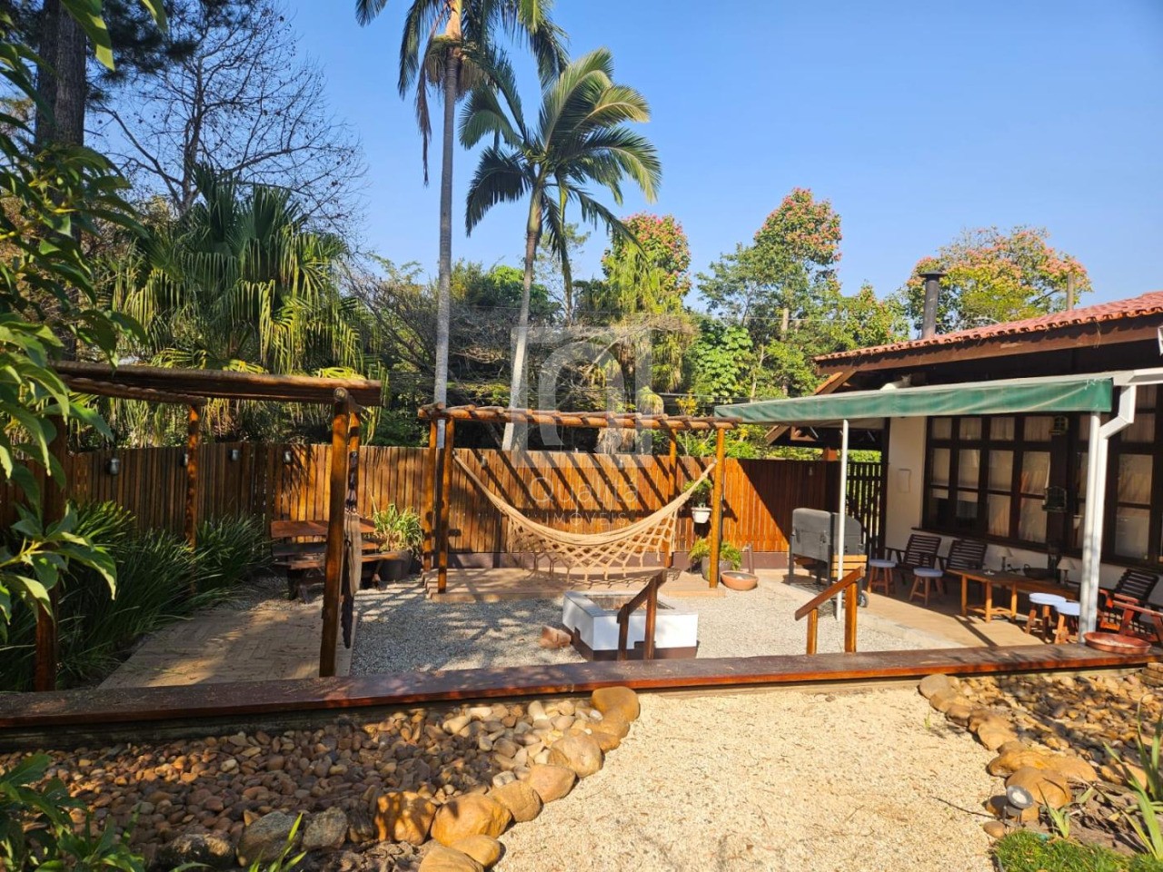 Casa de Condomínio, 4 quartos - Foto 1