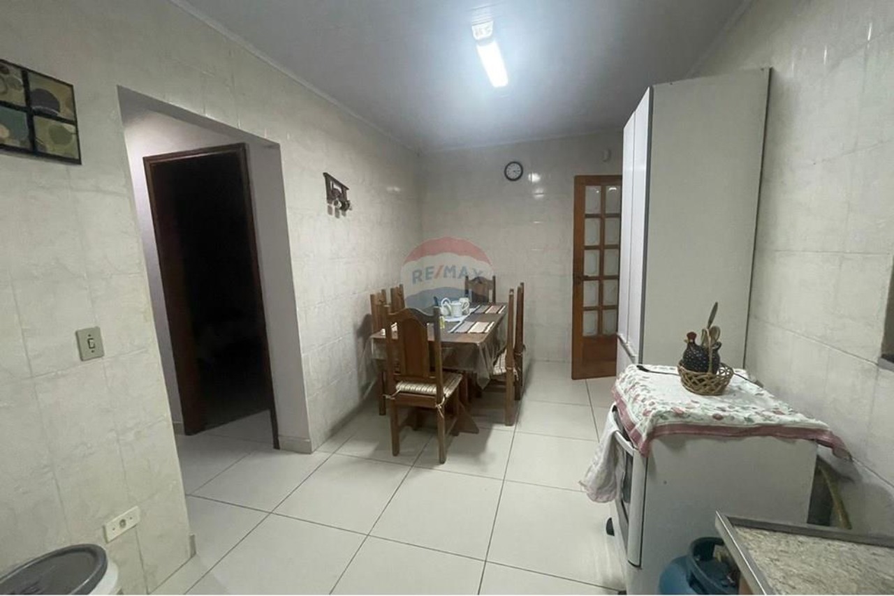 Chácara, 5 quartos, 250 m² - Foto 4