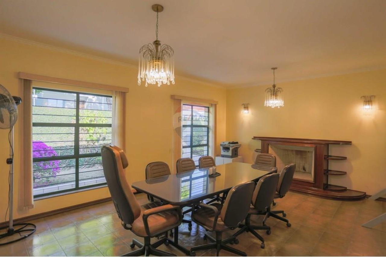 Prédio Inteiro - Foto 1