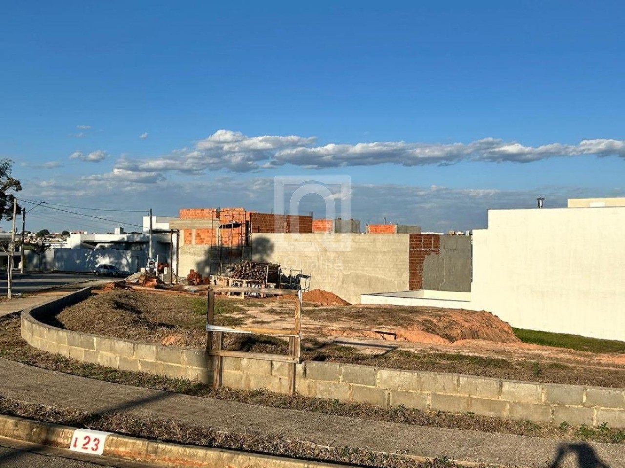 Terreno, 291 m² - Foto 1
