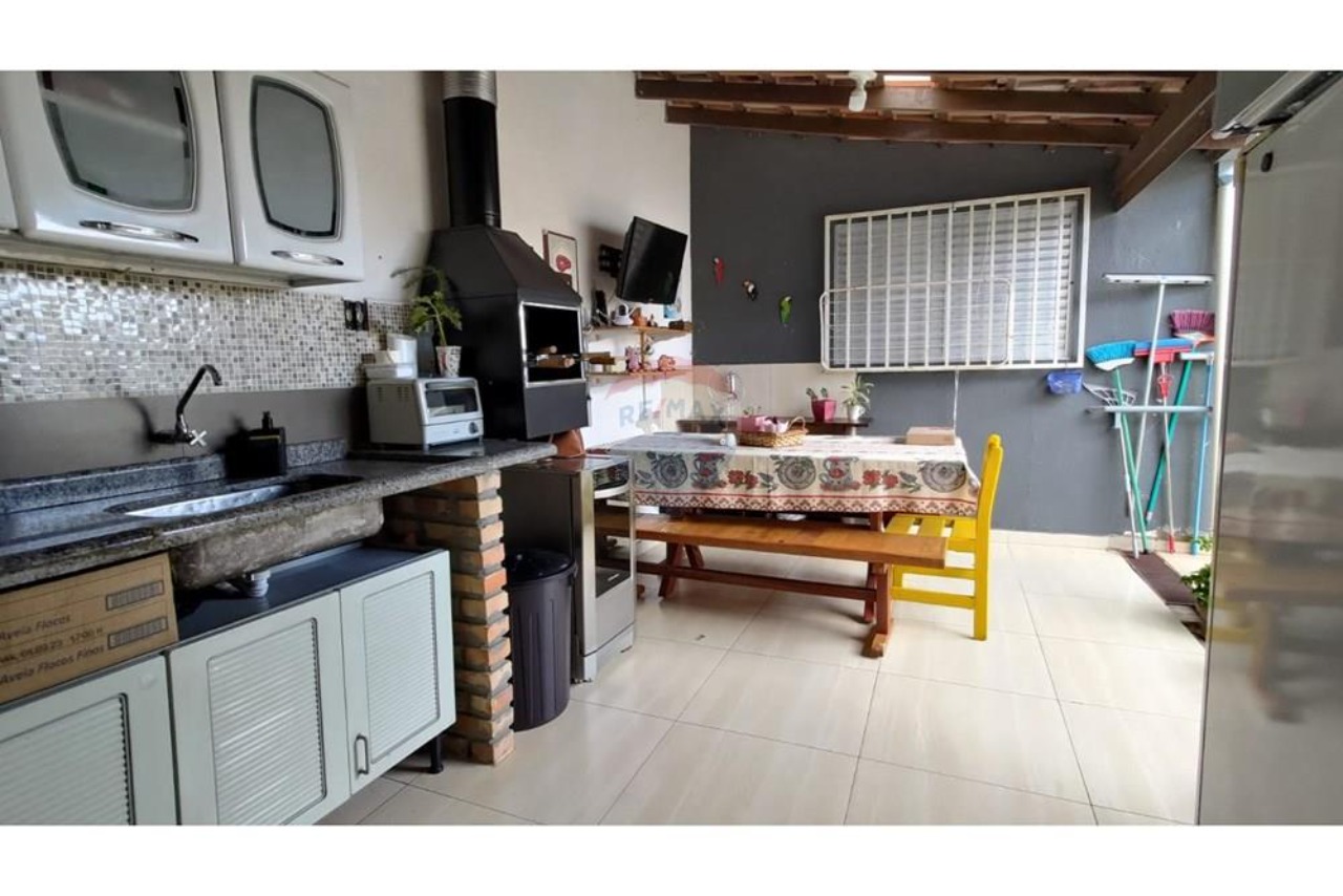 Casa à venda com 3 quartos, 280m² - Foto 20
