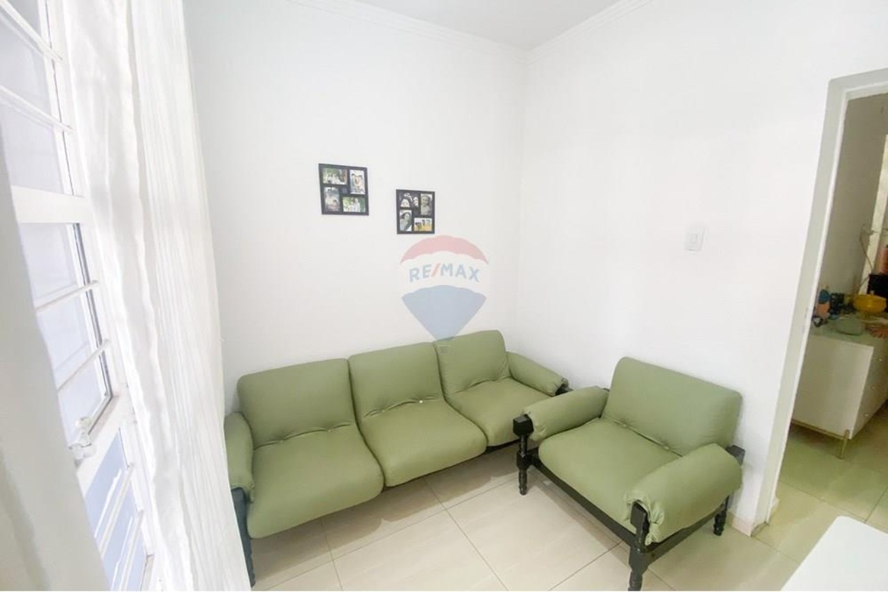 Casa à venda com 3 quartos, 280m² - Foto 2