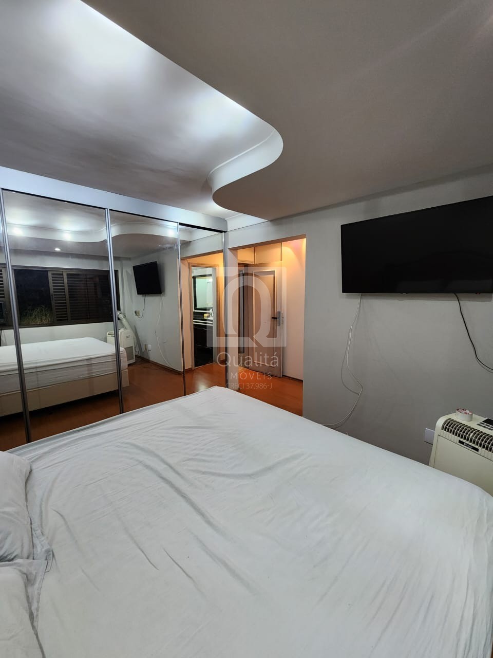 Apartamento, 4 quartos, 244 m² - Foto 13