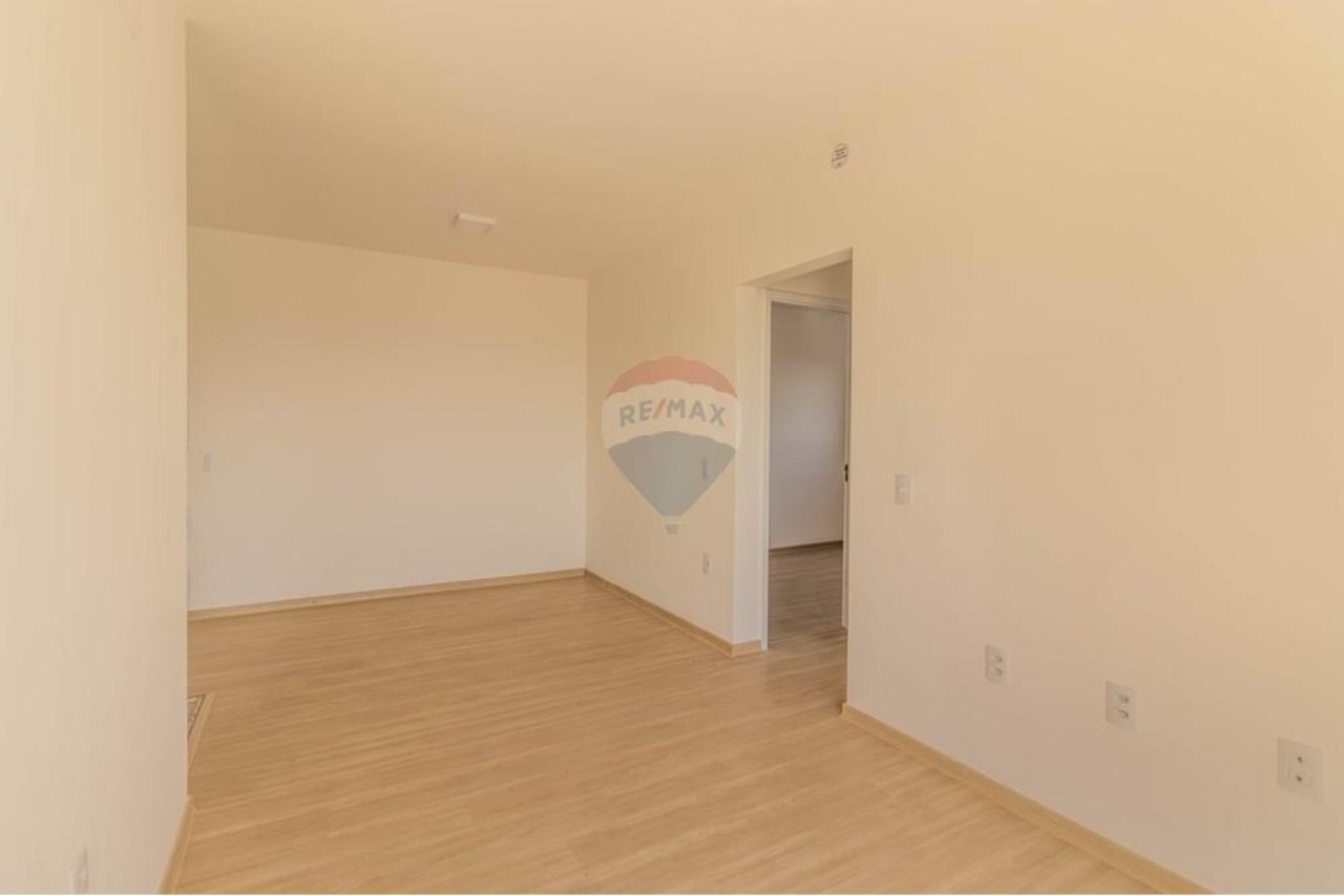 Apartamento à venda com 2 quartos, 64m² - Foto 12