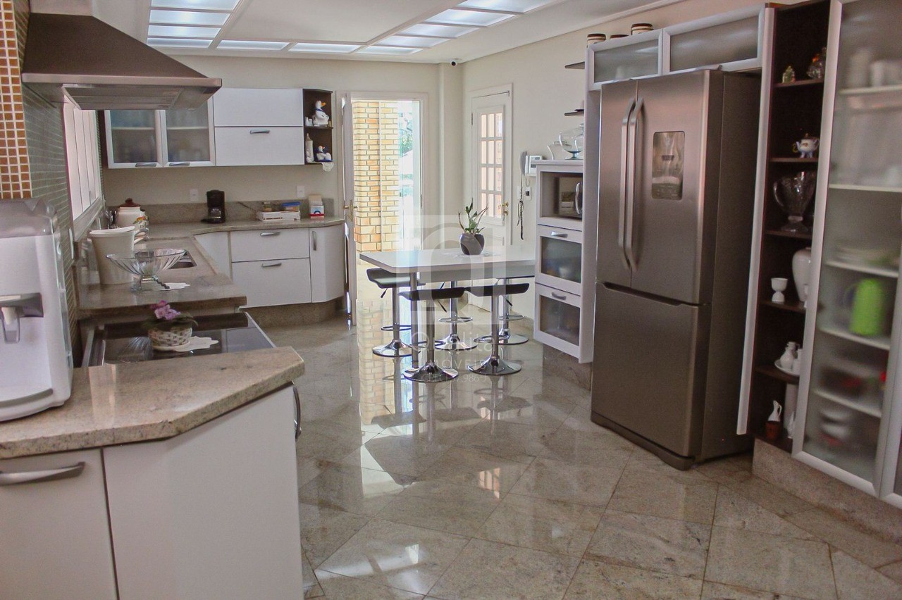 Casa de Condomínio à venda com 5 quartos, 1400m² - Foto 26