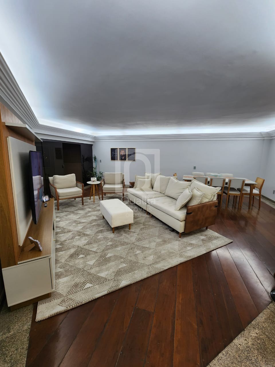 Apartamento, 4 quartos, 244 m² - Foto 1