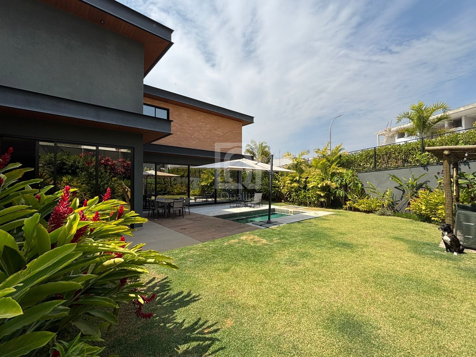 Casa de Condomínio, 4 quartos - Foto 1