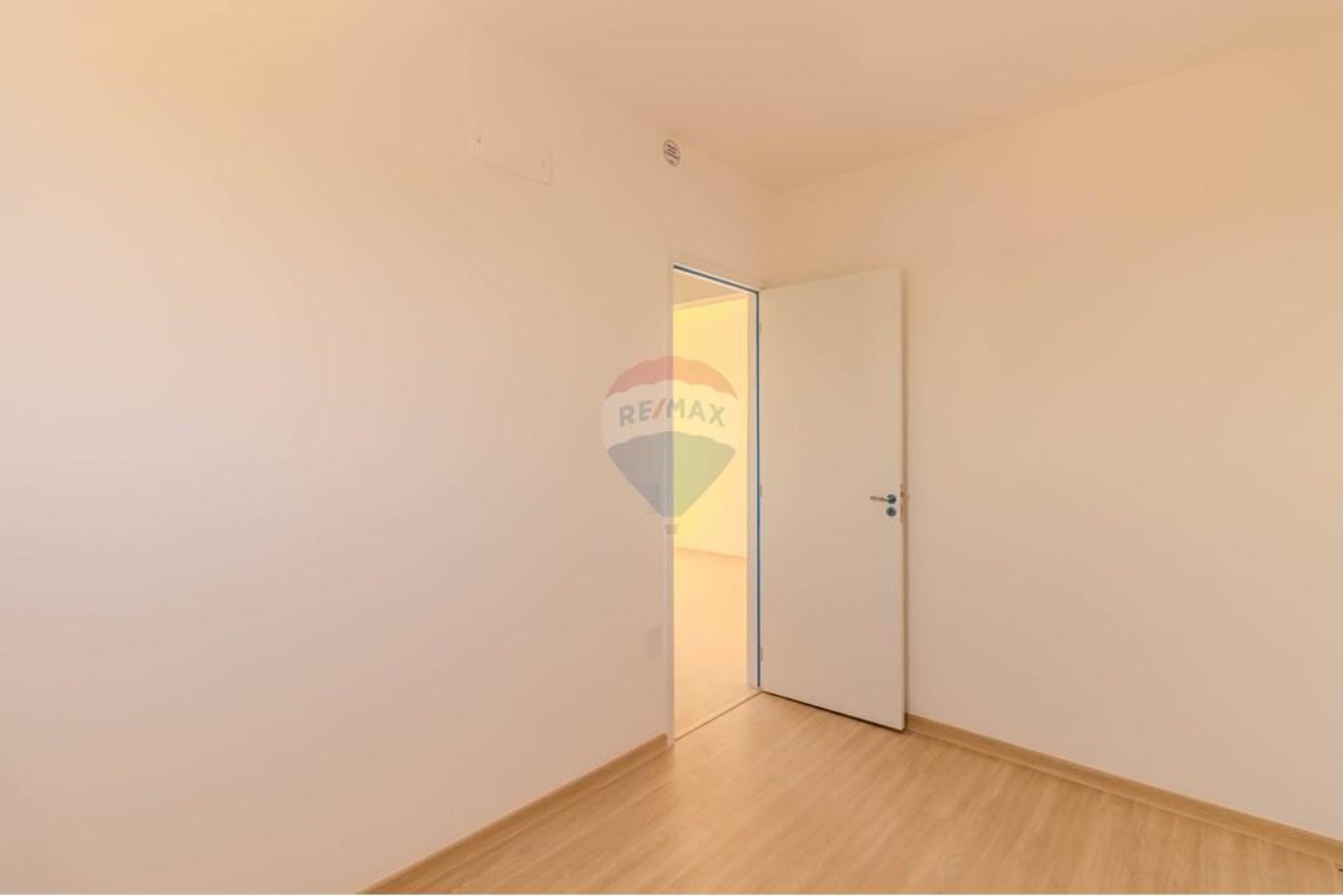 Apartamento à venda com 2 quartos, 64m² - Foto 7