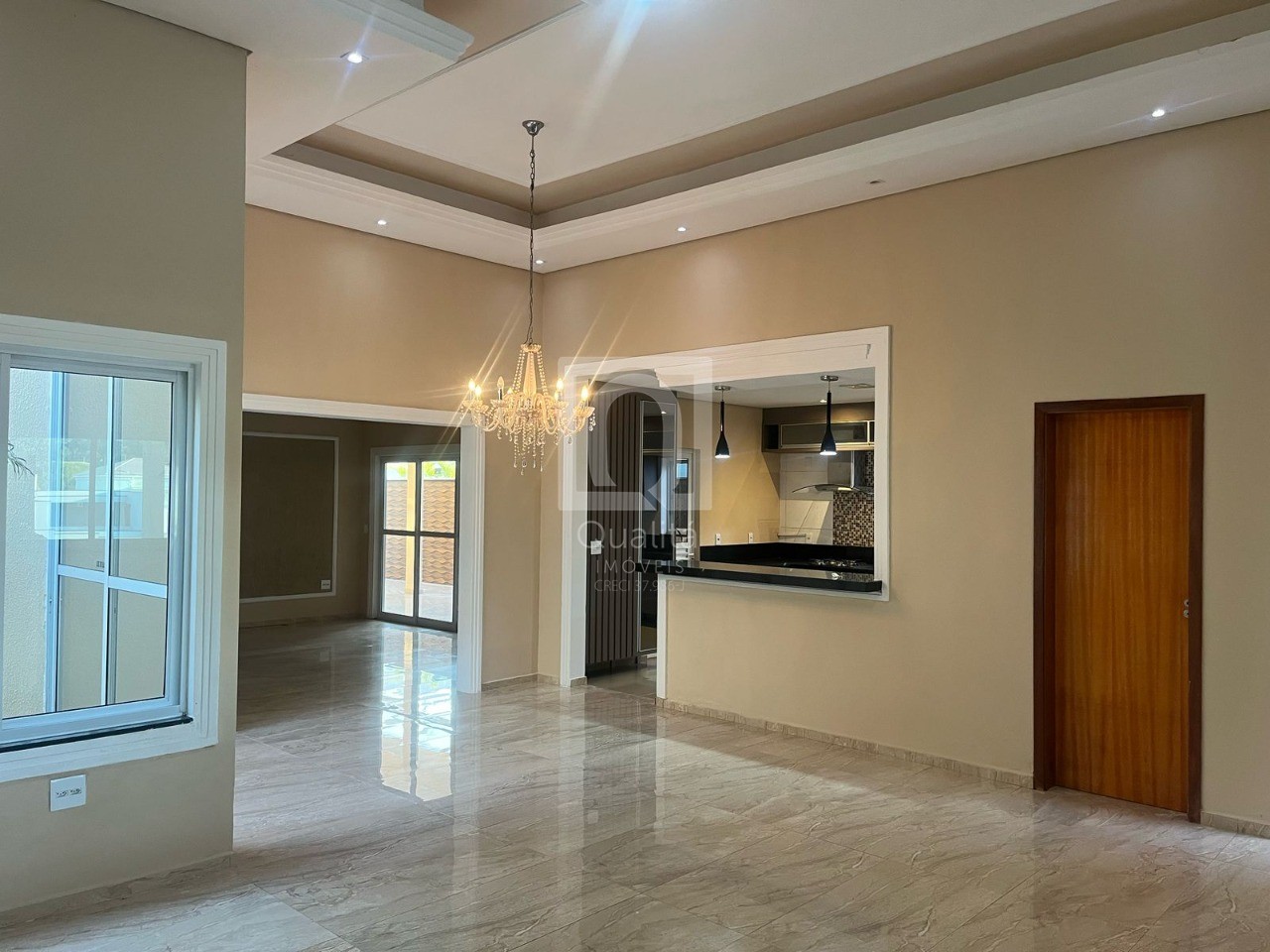 Casa, 3 quartos, 250 m² - Foto 1