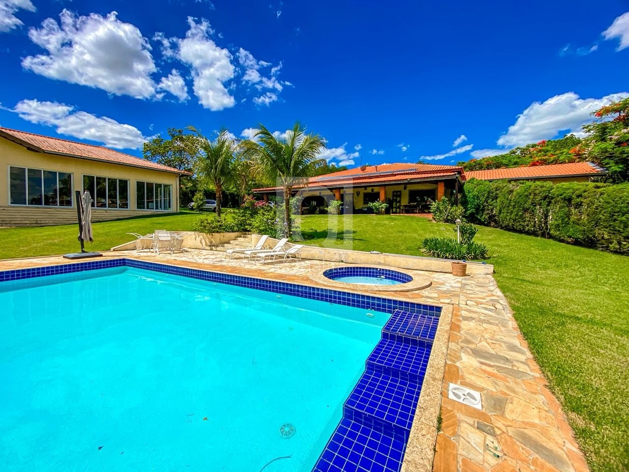 Chácara, 6 quartos, 5000 m² - Foto 11