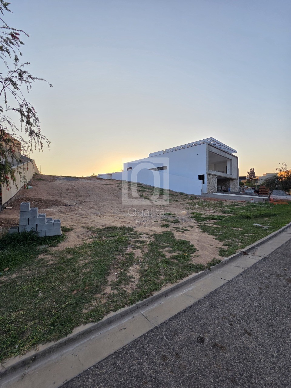 Terreno, 561 m² - Foto 1