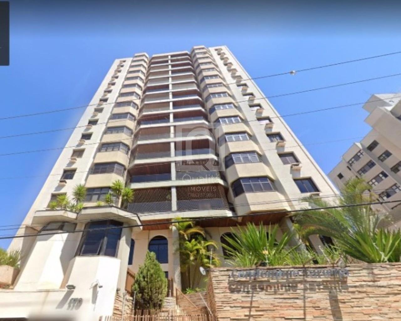Apartamento, 4 quartos, 212 m² - Foto 1