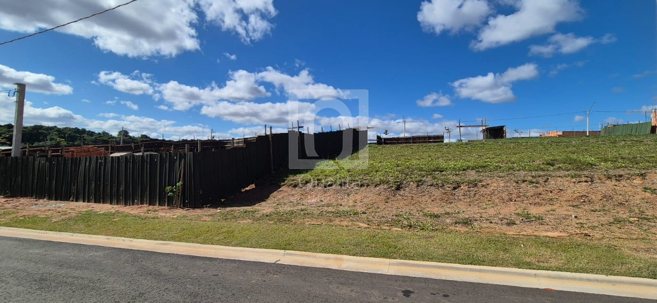 Terreno, 300 m² - Foto 1