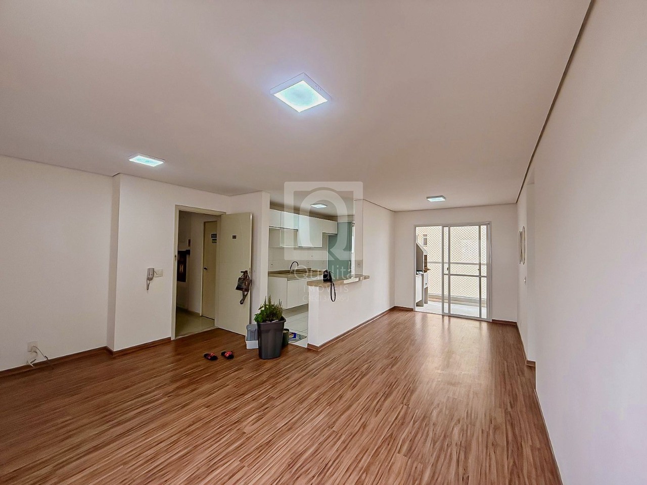Apartamento, 3 quartos, 92 m² - Foto 2