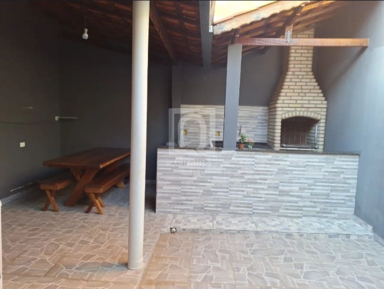 Casa, 2 quartos, 127 m² - Foto 1